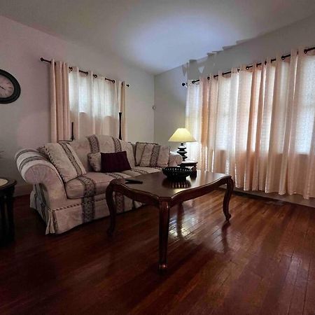 Comfortable 2-Bdrm Spacious Home With Wifi & Patio Indianapolis Exterior photo