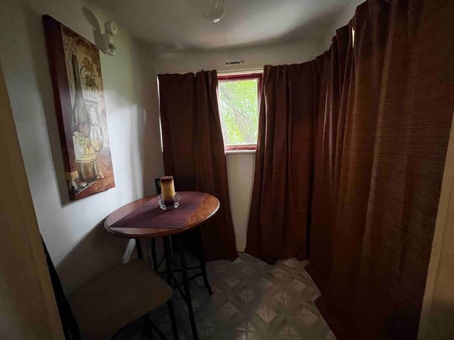 Comfortable 2-Bdrm Spacious Home With Wifi & Patio Indianapolis Exterior photo