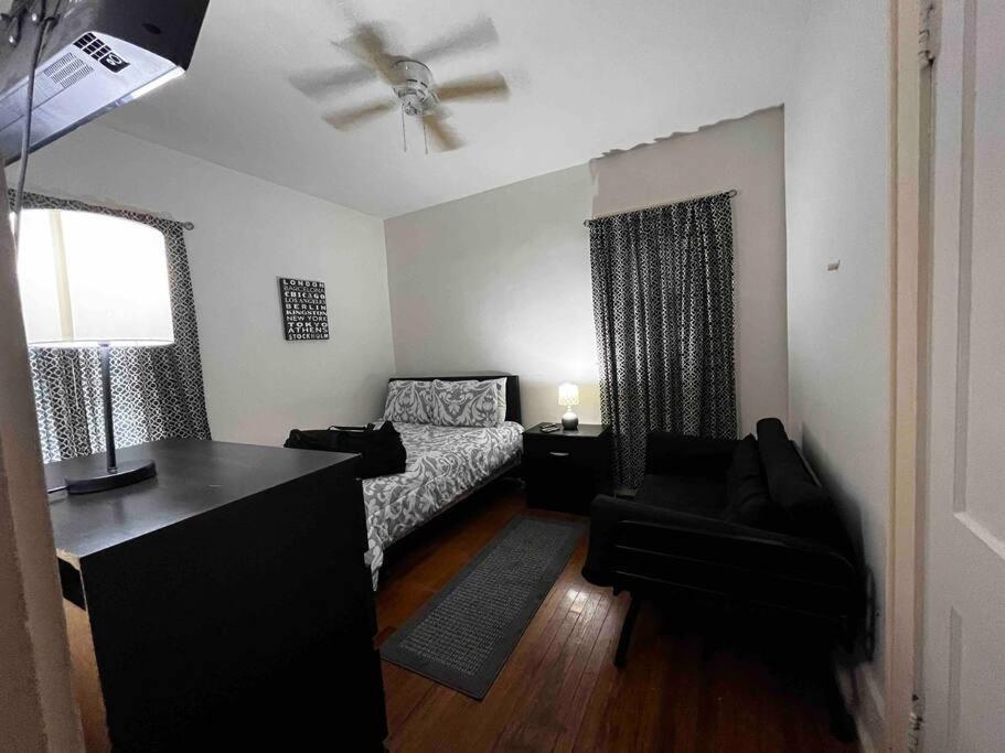 Comfortable 2-Bdrm Spacious Home With Wifi & Patio Indianapolis Exterior photo