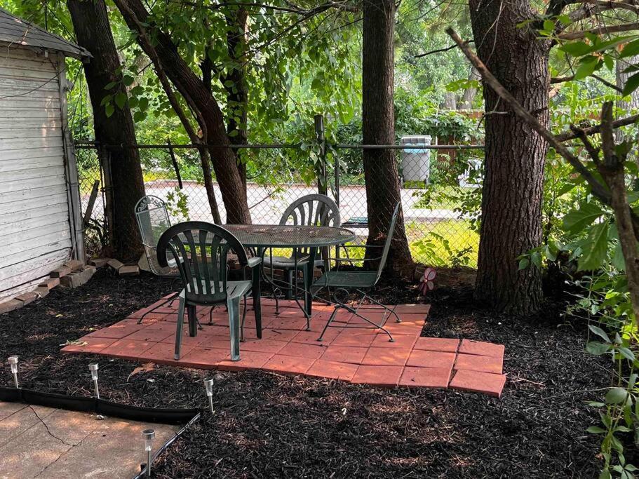 Comfortable 2-Bdrm Spacious Home With Wifi & Patio Indianapolis Exterior photo