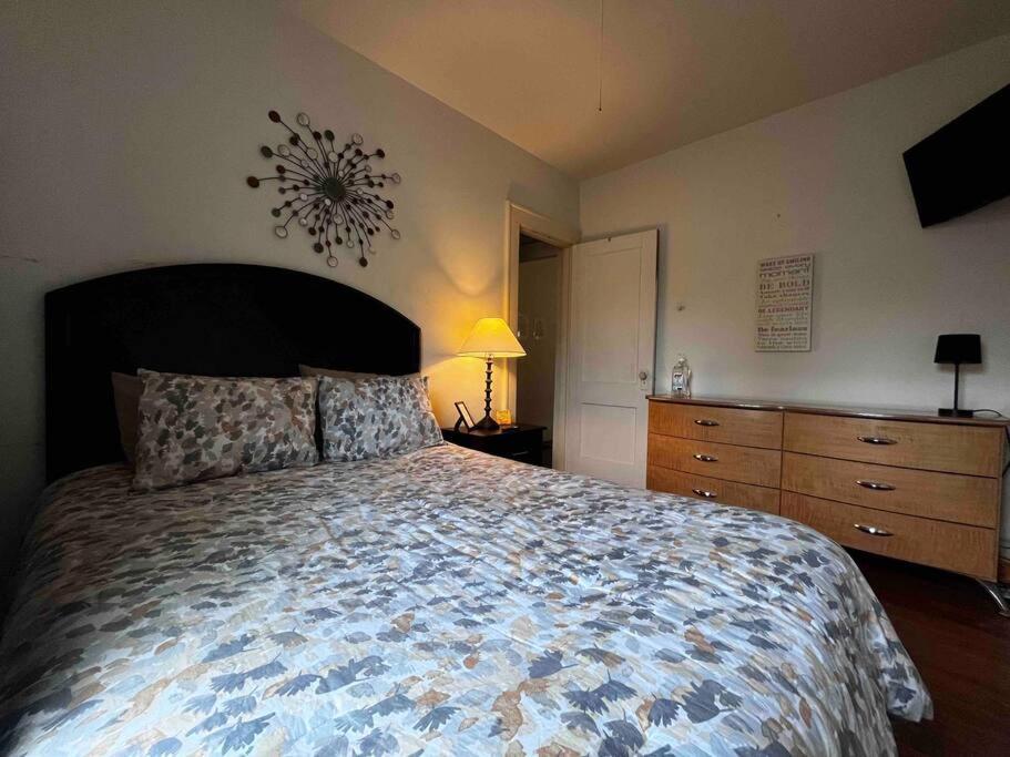 Comfortable 2-Bdrm Spacious Home With Wifi & Patio Indianapolis Exterior photo